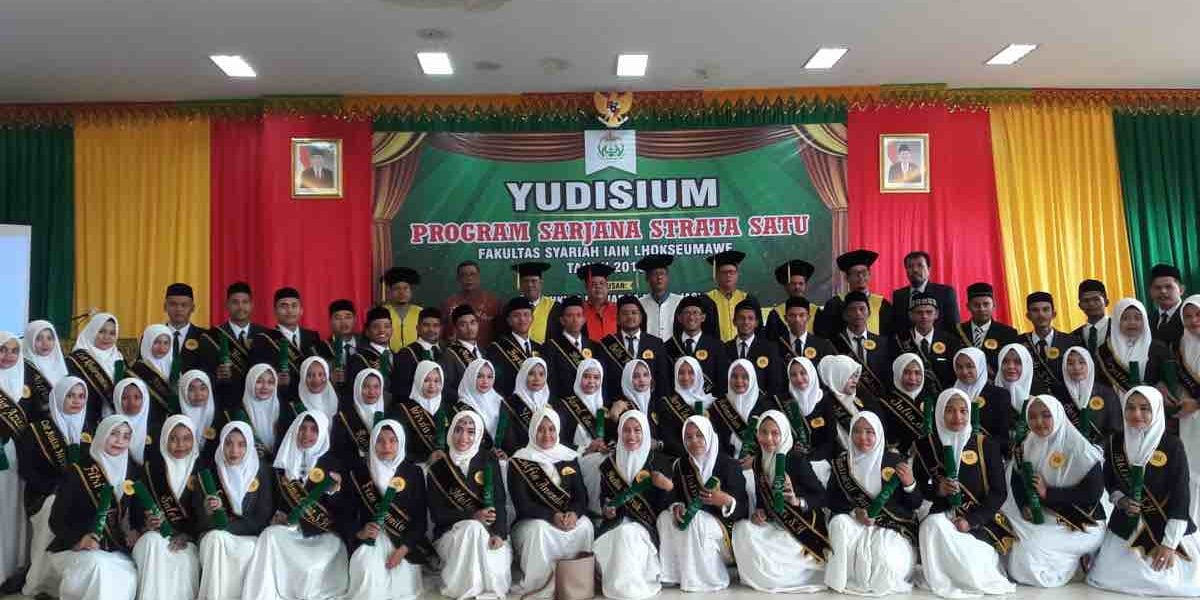 Fakultas Syariah IAIN Lhokseumawe Yudisium 88 Lulusan